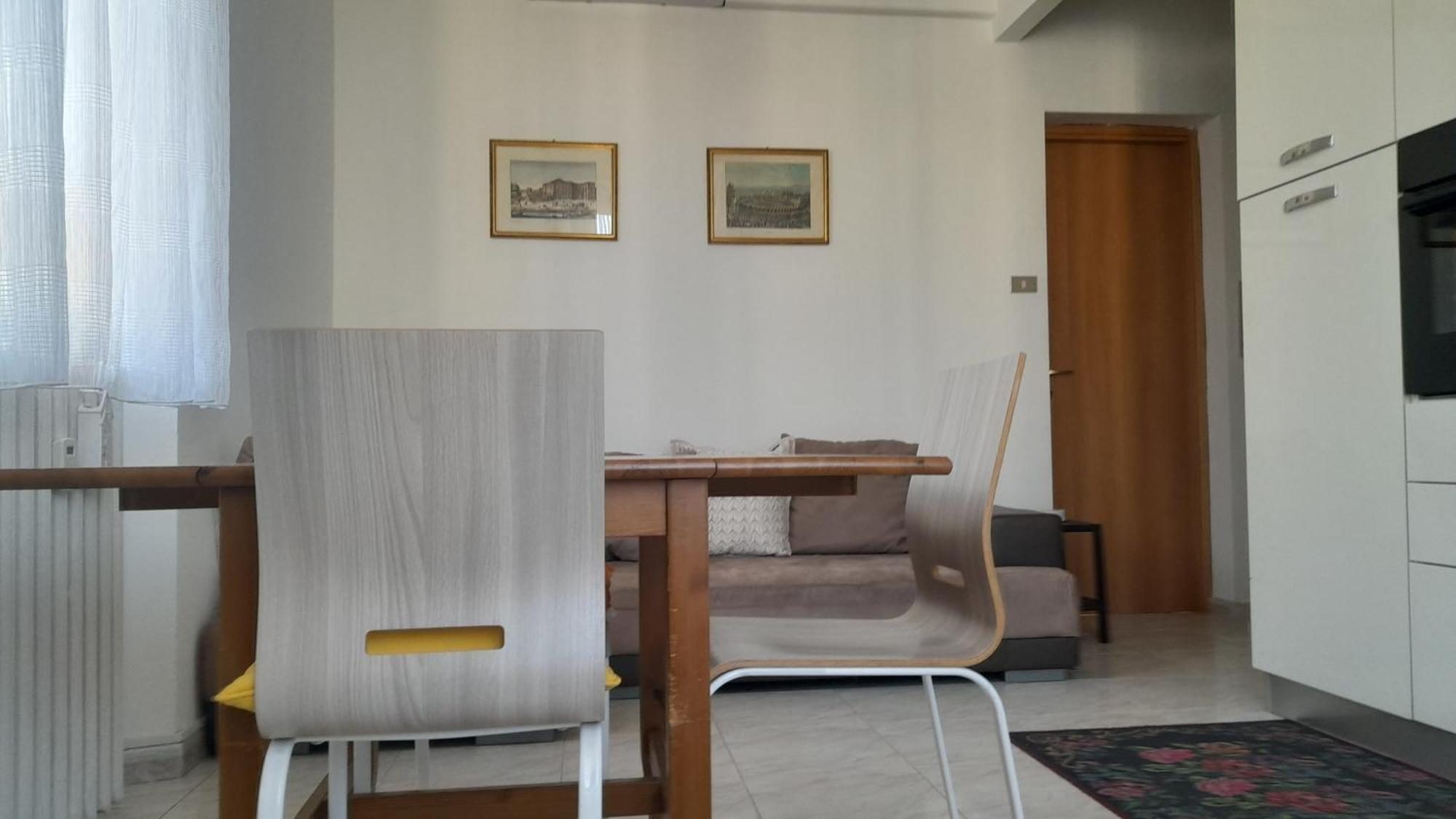 Apartment Duomo Bocconi Navigli Милано Екстериор снимка